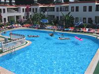 Cherry Apartments Тургутрейс Экстерьер фото